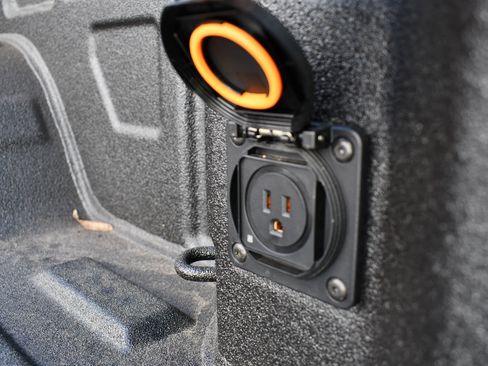 New 2026 GMC Sierra 1500 SLT w/ SLT Premium Plus Package image 10