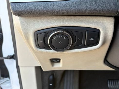 Used 2016 Lincoln MKZ AWD w/ Equipment Group 300A Reserve image 31