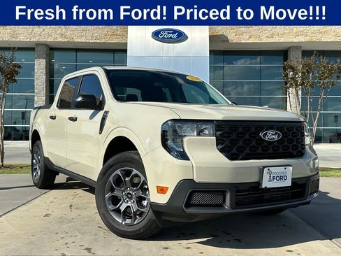 New 2025 Ford Maverick XLT w/ Equipment Group 302A image 26