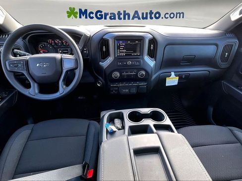 New 2026 Chevrolet Silverado 1500 Custom Trail Boss w/ LPO, Dark Essentials Package image 5