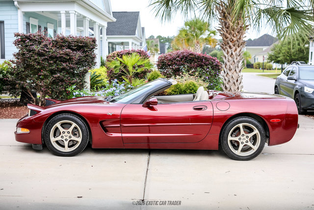 Used 2003 Chevrolet Corvette Convertible w/ Preferred Equipment Group1 RWD image 2