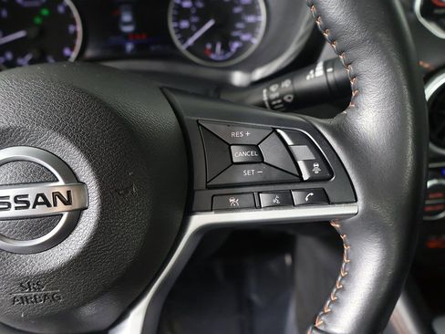 Used 2022 Nissan Sentra SR w/ SR Premium Package image 42