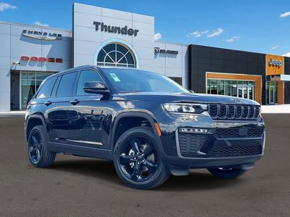 New 2026 Jeep Grand Cherokee Limited w/ Limited Altitude Package