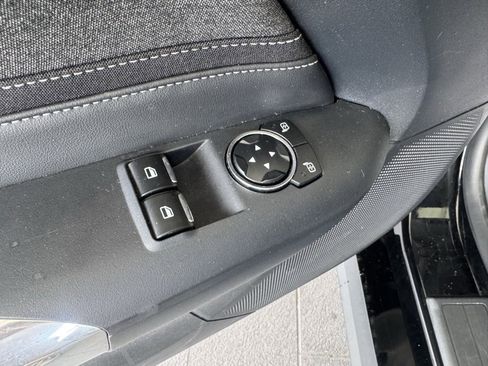 Used 2024 Ford Mustang Coupe image 14