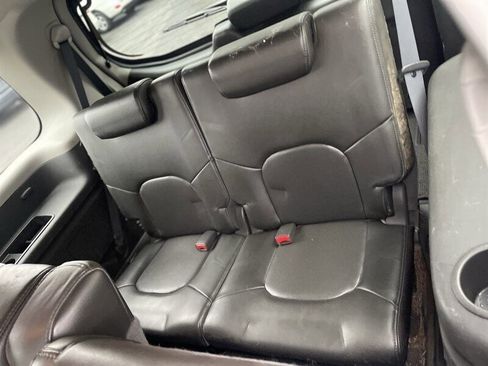 Used 2011 Nissan Pathfinder Silver image 14