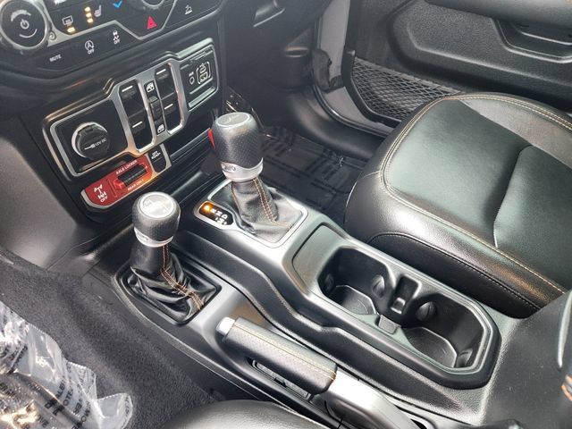 Used 2022 Jeep Gladiator Mojave w/ LED Lighting Group AWD/4WD image 18