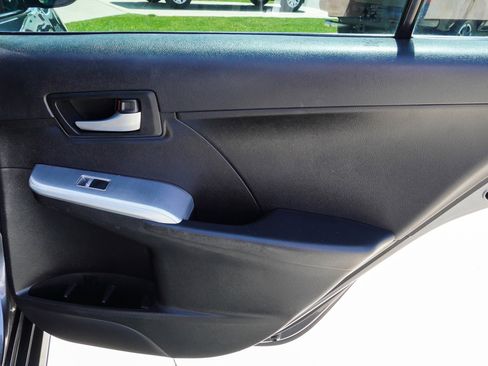 Used 2013 Toyota Camry SE FWD image 27