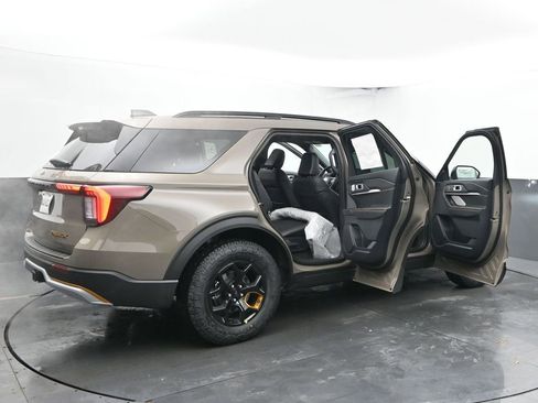 New 2026 Ford Explorer Tremor w/ Tremor Ultimate Package image 59