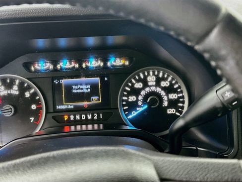 Used 2016 Ford F150 XLT w/ Equipment Group 302A Luxury AWD/4WD image 17