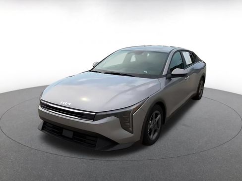 Used 2025 Kia K4 FWD image 7