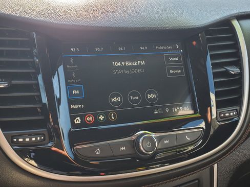 Used 2019 Chevrolet Trax LS AWD/4WD image 15