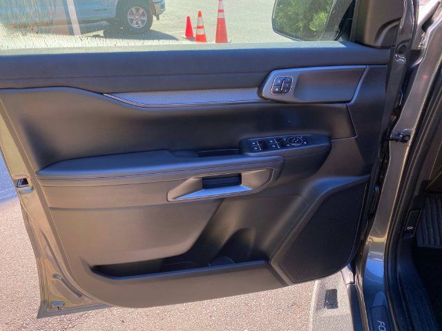 Used 2025 Ford Ranger Raptor AWD/4WD image 12