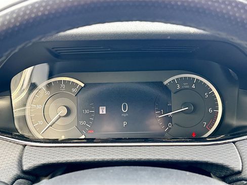 Used 2022 Land Rover Range Rover Evoque R-Dynamic S image 39