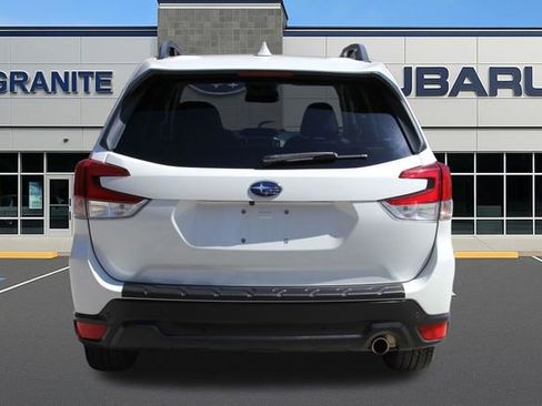 Used 2020 Subaru Forester Limited AWD/4WD image 8