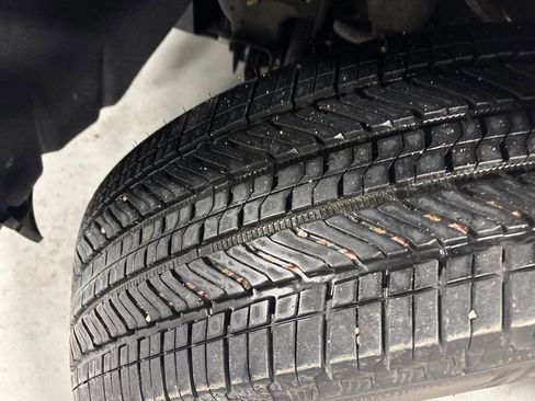 Used 2025 Chevrolet Silverado 1500 Custom image 49