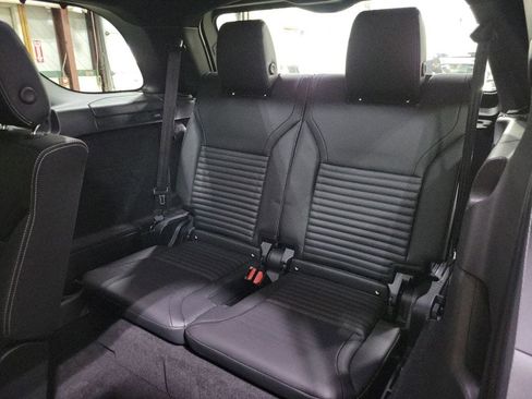 New 2026 Land Rover Discovery Dynamic SE AWD/4WD image 27