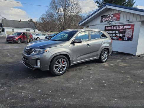 Used 2015 Kia Sorento SX image 5