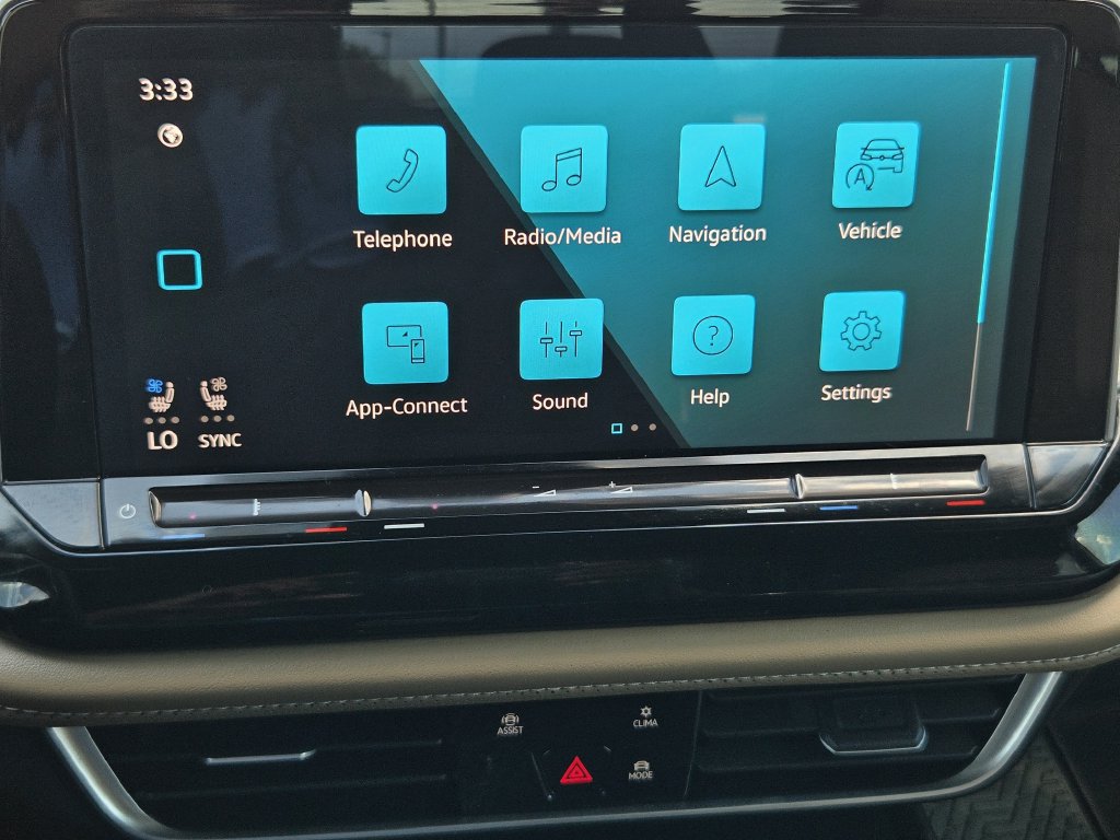 Used 2024 Volkswagen Atlas Cross Sport SE FWD image 14