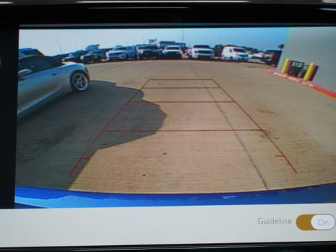 Used 2018 Chevrolet Bolt LT image 16