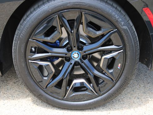 Used 2024 BMW iX M60 AWD/4WD image 14