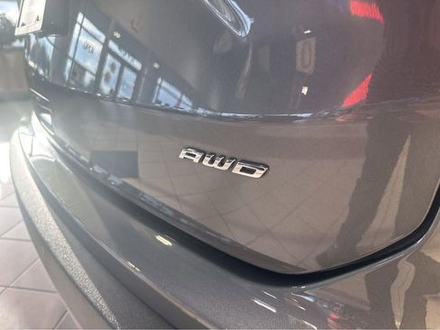 Used 2022 Ford Edge SEL w/ Cargo Accessory Package AWD/4WD image 13