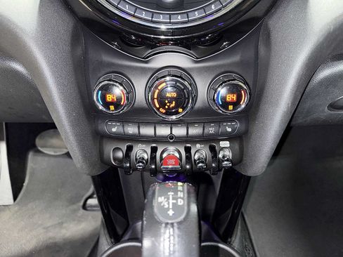 Used 2018 MINI Cooper S FWD image 20