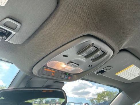Used 2026 Buick Envista Avenir FWD image 30