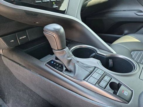 Certified 2023 Toyota Camry SE w/ Cold Weather Package FWD image 12