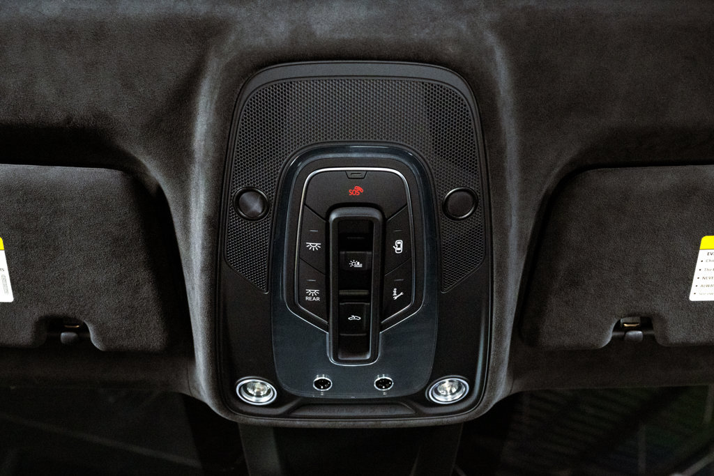 Used 2024 Lamborghini Urus S AWD/4WD image 40