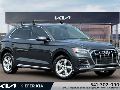 Used 2021 Audi Q5 2.0T Premium w/ Convenience Package AWD/4WD image 1