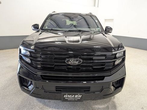 Used 2025 Ford Expedition Platinum w/ Stealth Performance Package AWD/4WD image 8