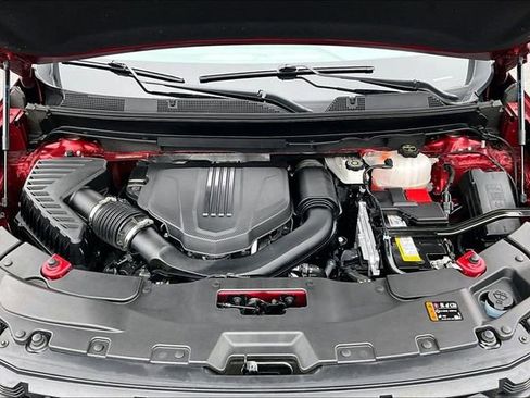 Used 2024 GMC Acadia Elevation FWD image 9