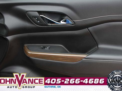 Used 2023 GMC Acadia SLE w/ Driver Convenience Package image 15