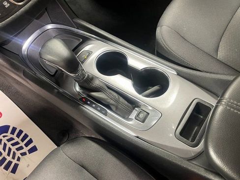 Used 2024 Chevrolet Malibu LT w/ Midnight Edition image 17