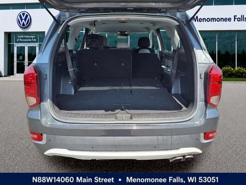 Used 2022 Hyundai Palisade SE w/ Cargo Package FWD image 9