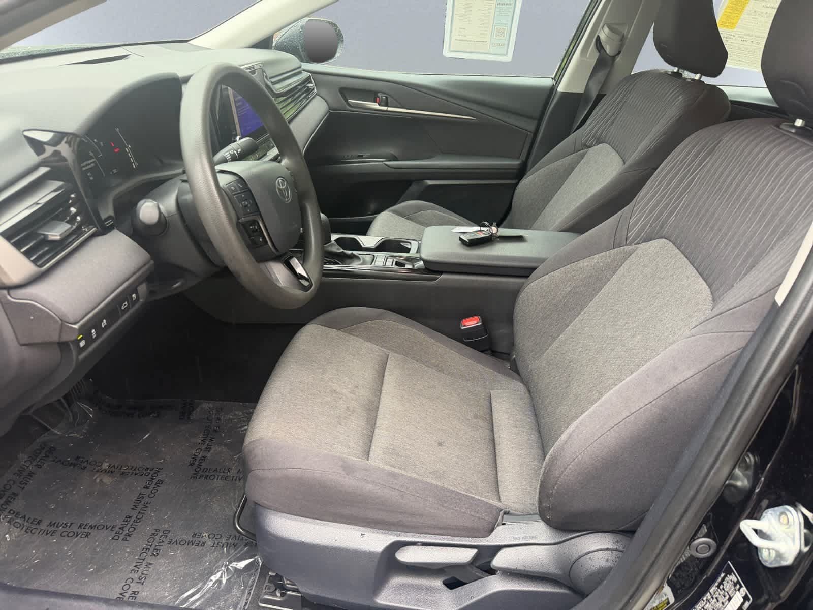 Used 2025 Toyota Camry LE FWD image 15