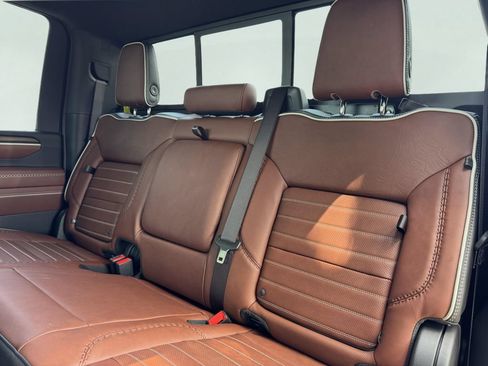 New 2026 GMC Sierra 2500 Denali Ultimate w/ Max Trailering Package AWD/4WD image 6