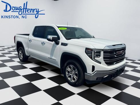 Used 2025 GMC Sierra 1500 SLT RWD image 7