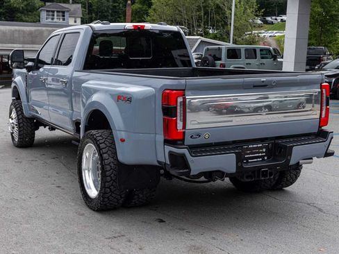 Used 2025 Ford F450 Platinum w/ Platinum Plus Package AWD/4WD image 6