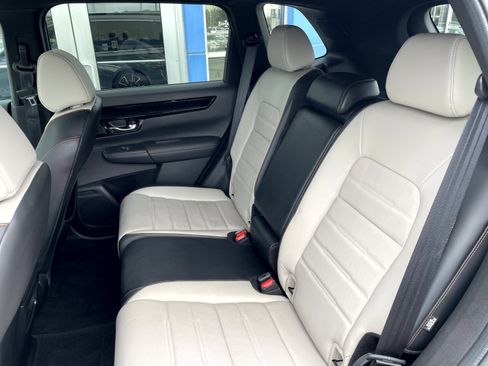 Used 2023 Honda CR-V Sport Touring image 10