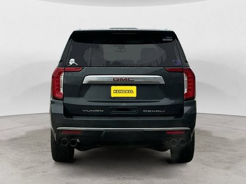 Used 2021 GMC Yukon Denali w/ Denali Premium Package AWD/4WD image 4