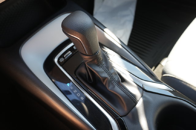 Used 2025 Toyota Corolla SE FWD image 38