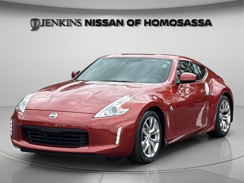 Used 2014 Nissan 370Z Coupe image 1