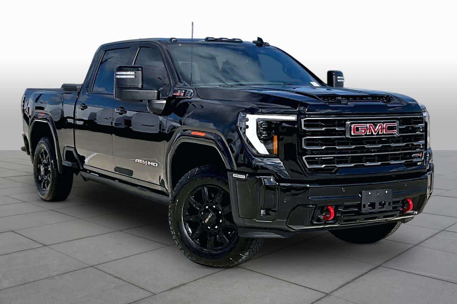 Used 2026 GMC Sierra 2500 AT4 w/ AT4 Premium Plus Package AWD/4WD image 3