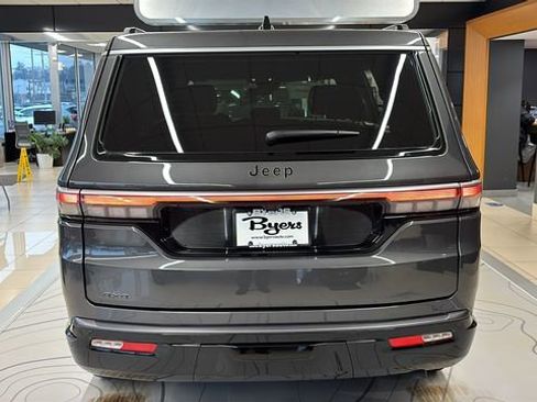 New 2026 Jeep Grand Wagoneer 4WD image 29