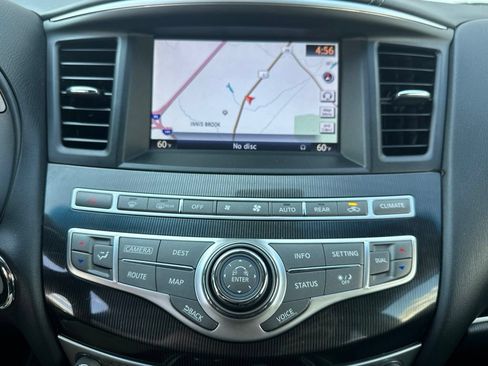 Used 2020 Jeep Grand Cherokee Altitude AWD/4WD image 22