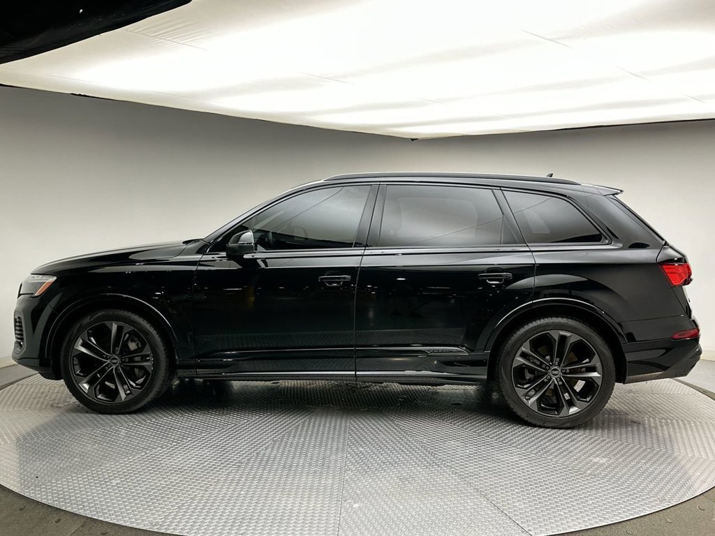 Used 2025 Audi Q7 3.0T Premium Plus AWD/4WD image 2