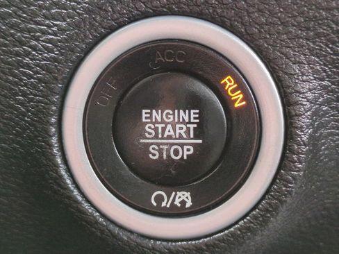 Used 2022 Dodge Challenger GT AWD/4WD image 25