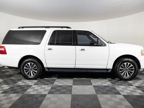 Used 2016 Ford Expedition EL XLT image 8