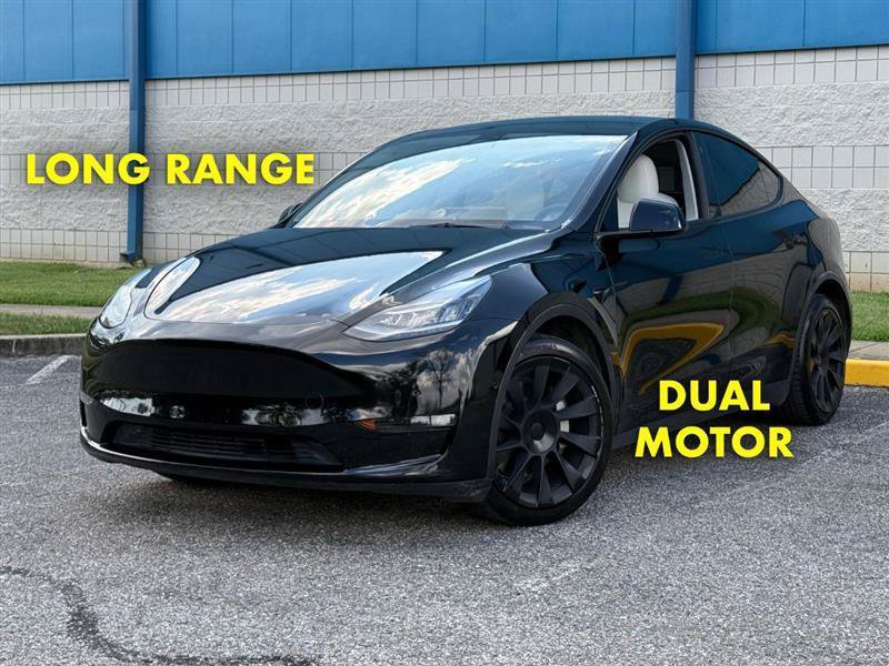 Used 2022 Tesla Model Y Long Range AWD/4WD image 1